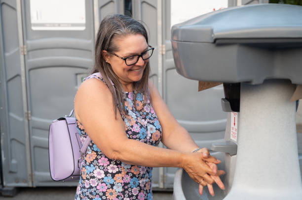 Best Sanitation services for porta potties  in Flossmoor, IL